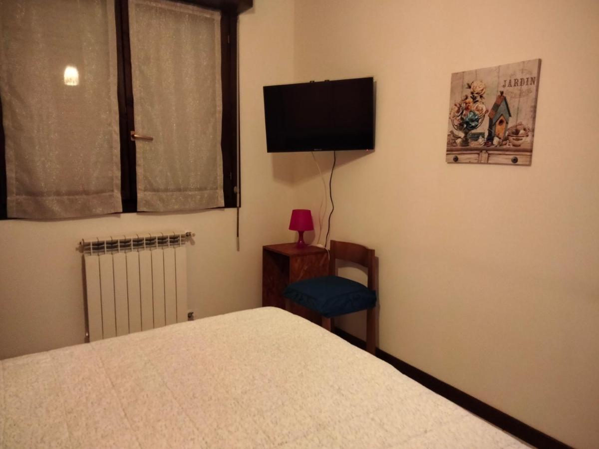 Ama Cityhouse 노바라 외부 사진